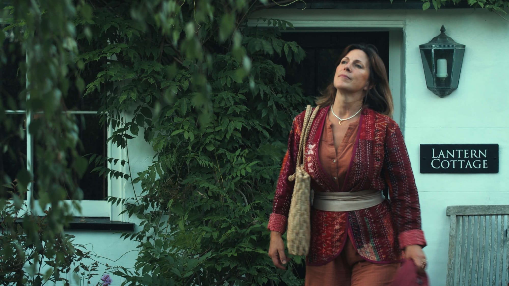 Fiona de Lys leaving her home in London